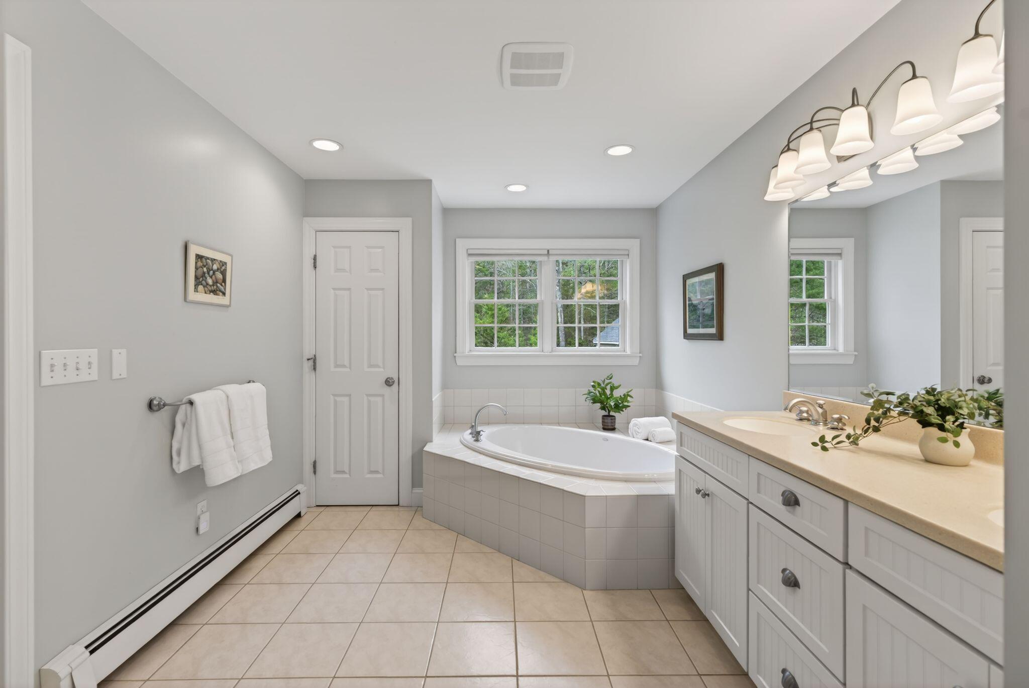40 Primrose Lane Freeport ME 04032