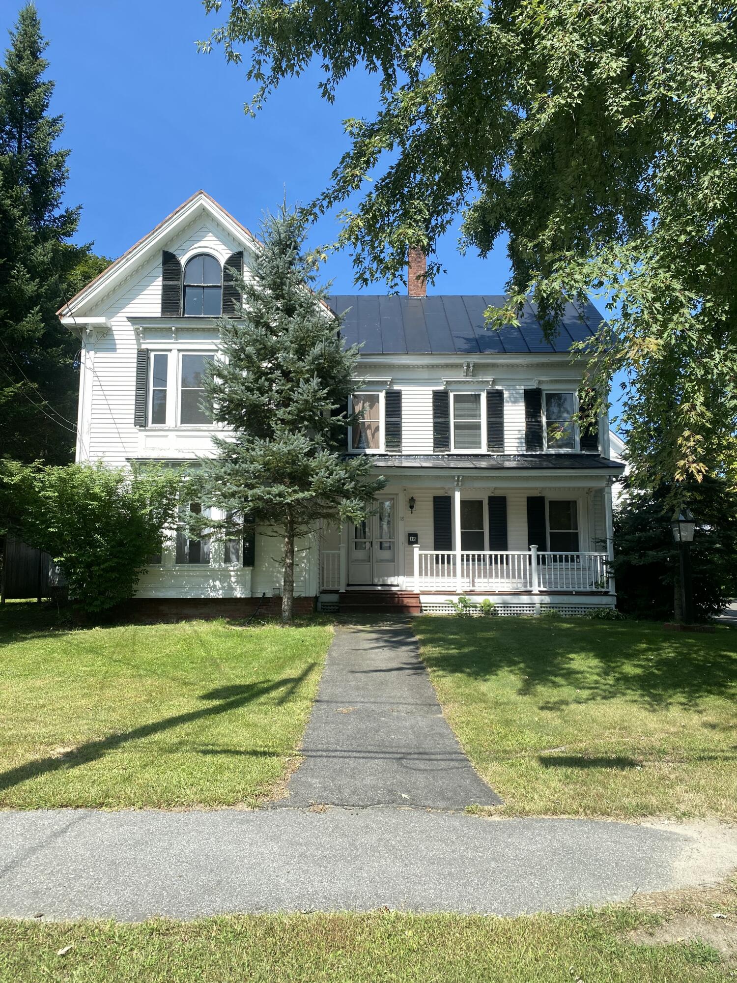 18 Maple Street Skowhegan ME 04976