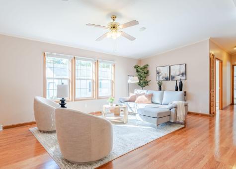 2 Carriage Way Alfred ME 04002