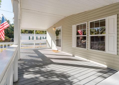 2 Carriage Way Alfred ME 04002