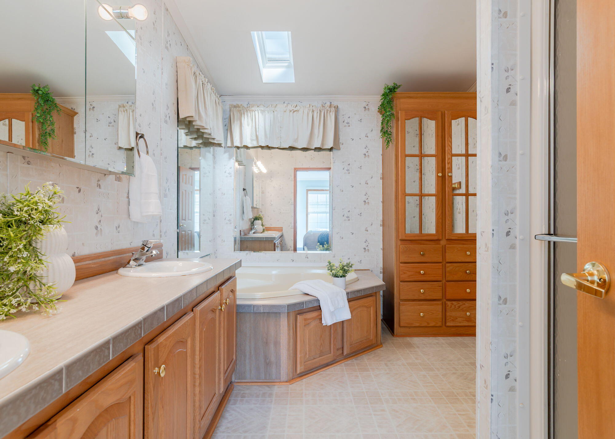 2 Carriage Way Alfred ME 04002