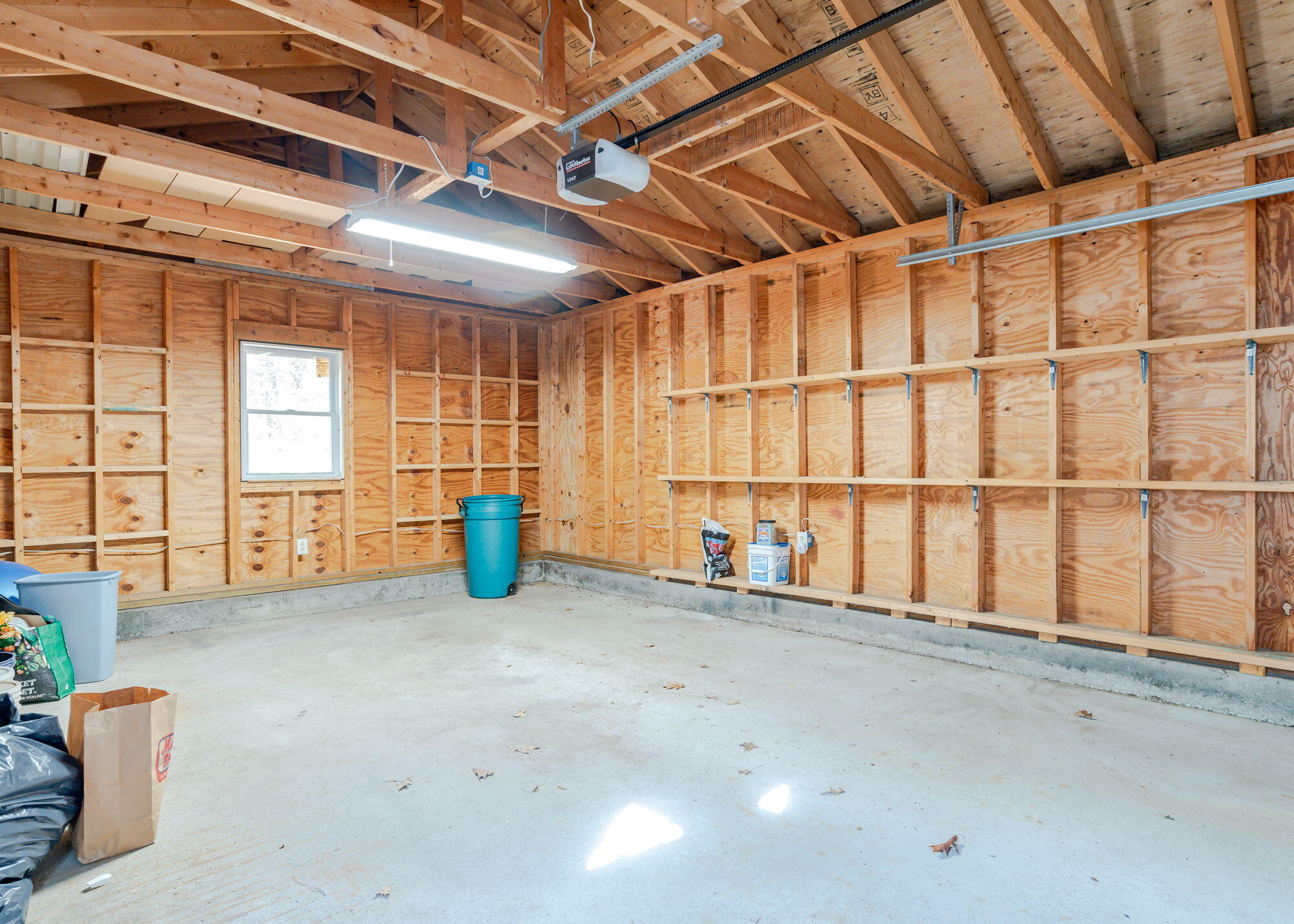 2 Carriage Way Alfred ME 04002