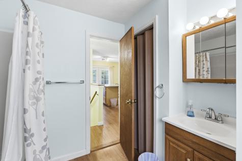 32 Parlin Road York ME 03909