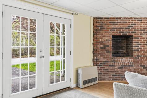 32 Parlin Road York ME 03909