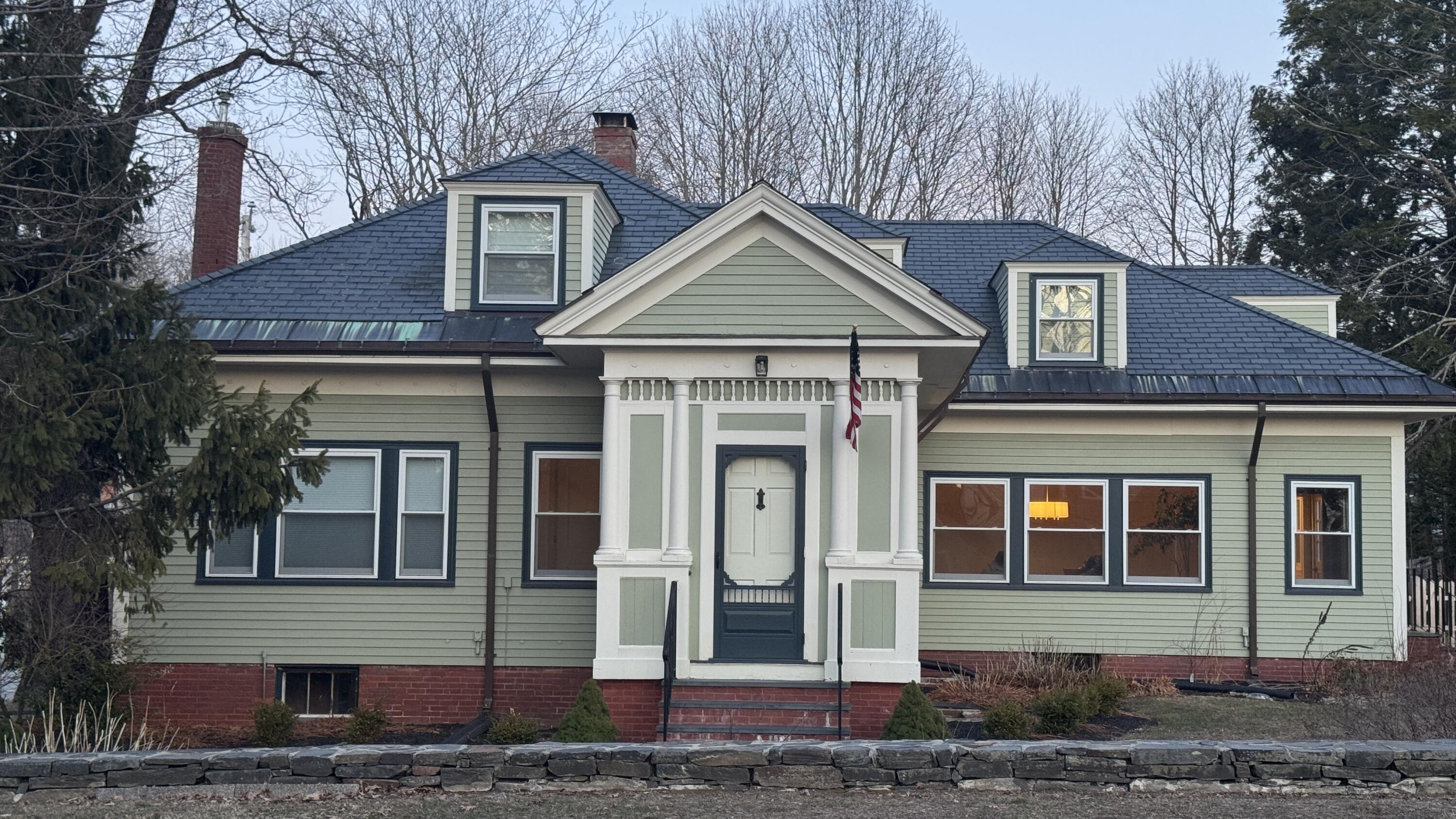 93 Foreside Road Falmouth ME 04105