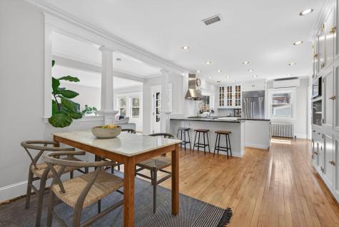 93 Foreside Road Falmouth ME 04105