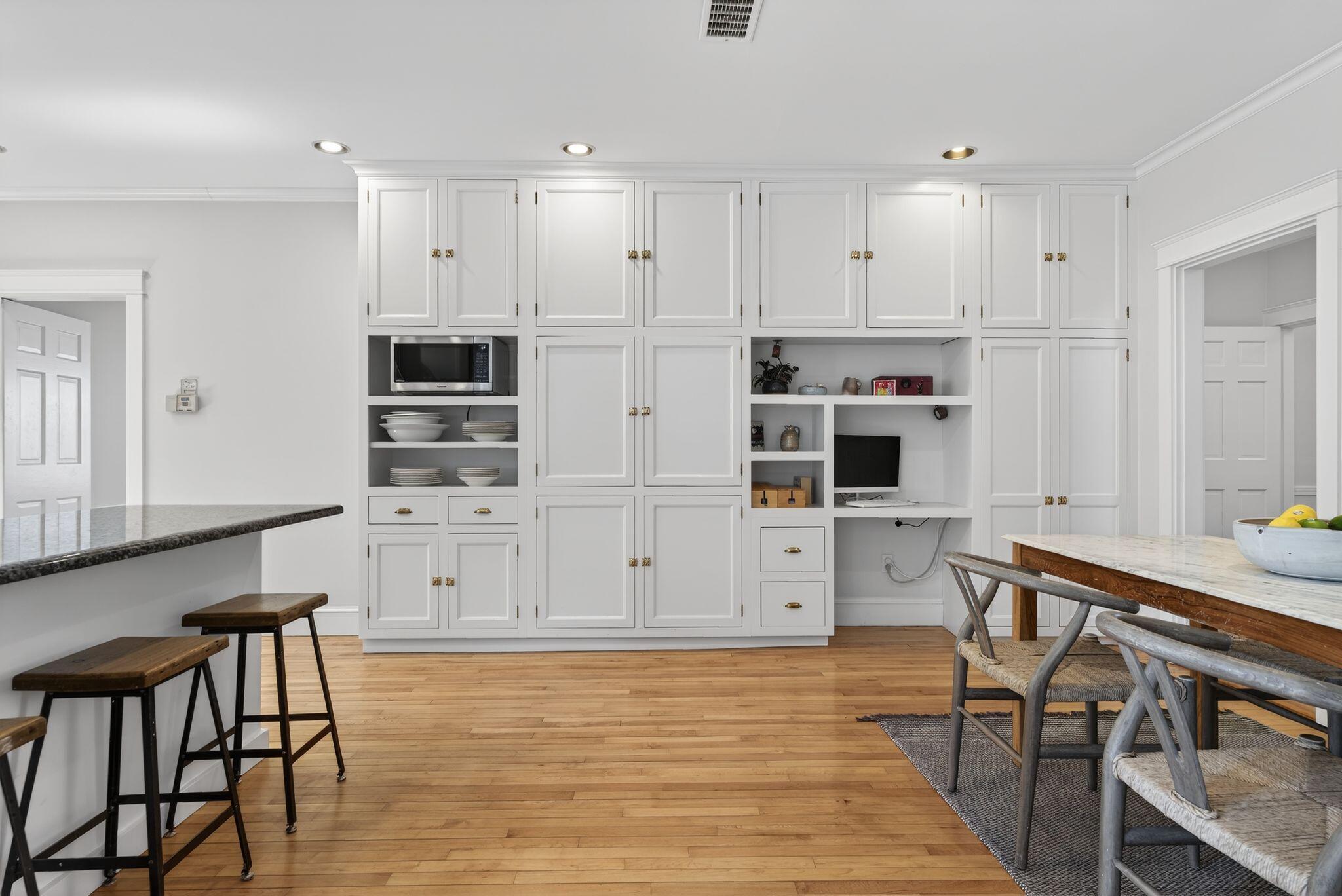 93 Foreside Road Falmouth ME 04105