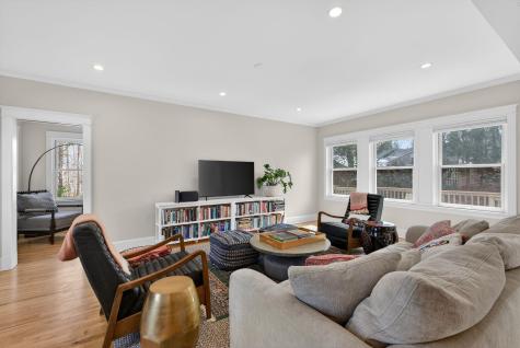 93 Foreside Road Falmouth ME 04105