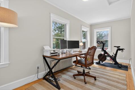 93 Foreside Road Falmouth ME 04105