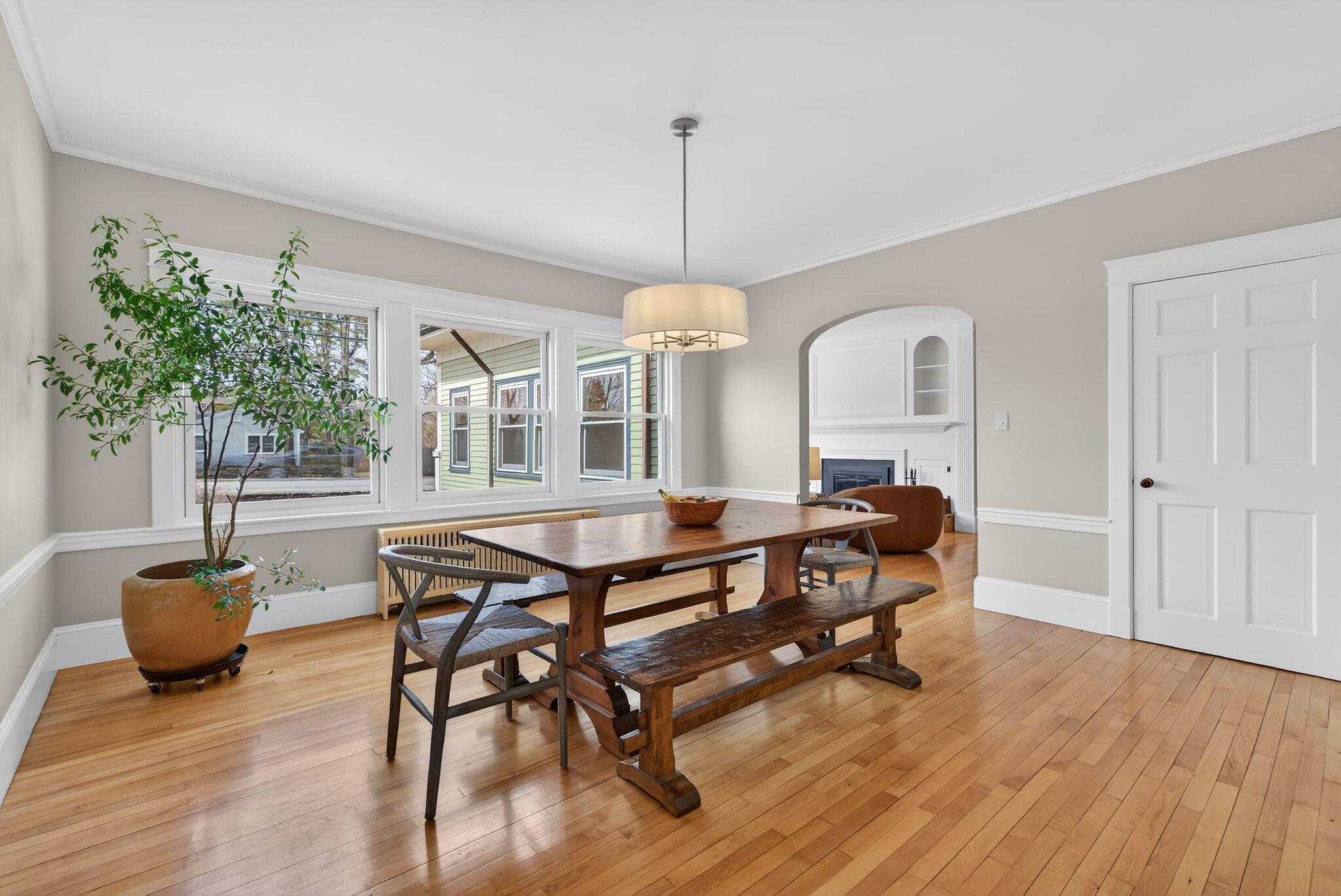 93 Foreside Road Falmouth ME 04105