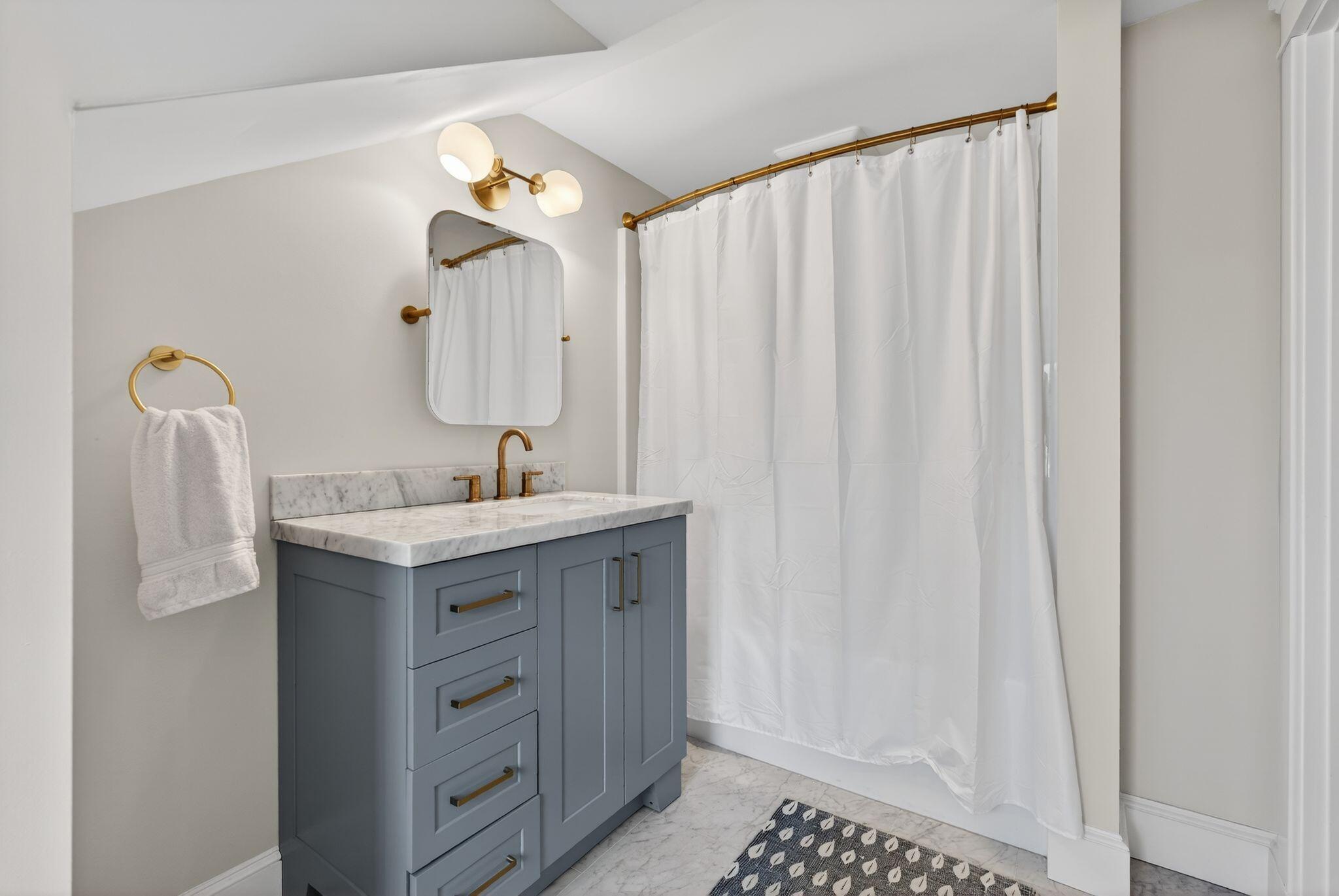 93 Foreside Road Falmouth ME 04105