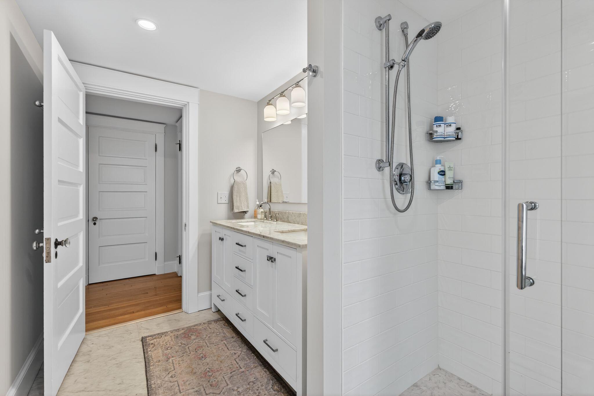 93 Foreside Road Falmouth ME 04105