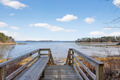 93 Foreside Road Falmouth ME 04105