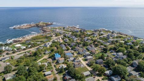 48 Highland Avenue York ME 03909