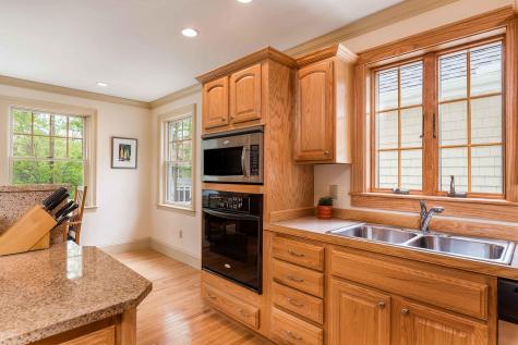 27 Sentry Hill Road York ME 03909