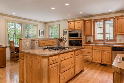 27 Sentry Hill Road York ME 03909