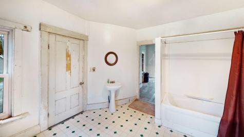 204 Front Street Richmond ME 04357