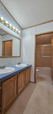 18 Central Avenue Waterville ME 04901