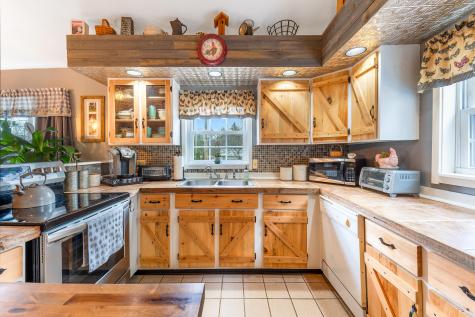 35 Mason Road Turner ME 04282