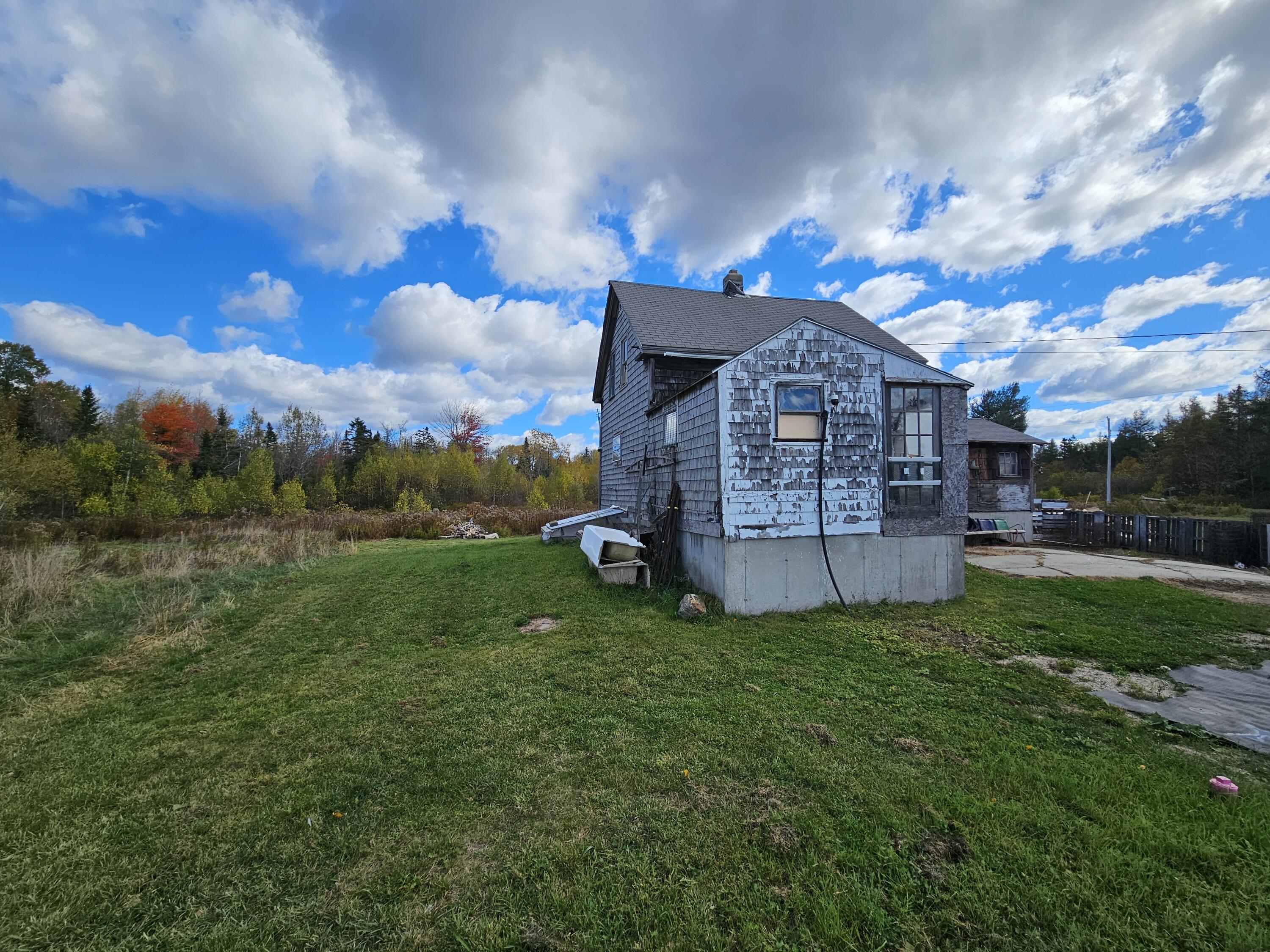 137 Sacarap Road Columbia ME 04623