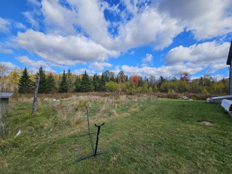 137 Sacarap Road Columbia ME 04623