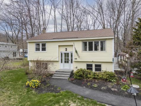 69 Summer Street Yarmouth ME 04096