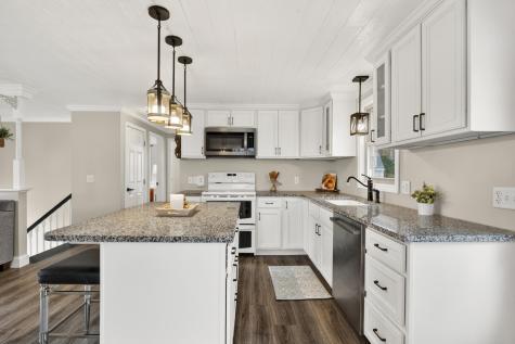 69 Summer Street Yarmouth ME 04096