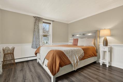 69 Summer Street Yarmouth ME 04096