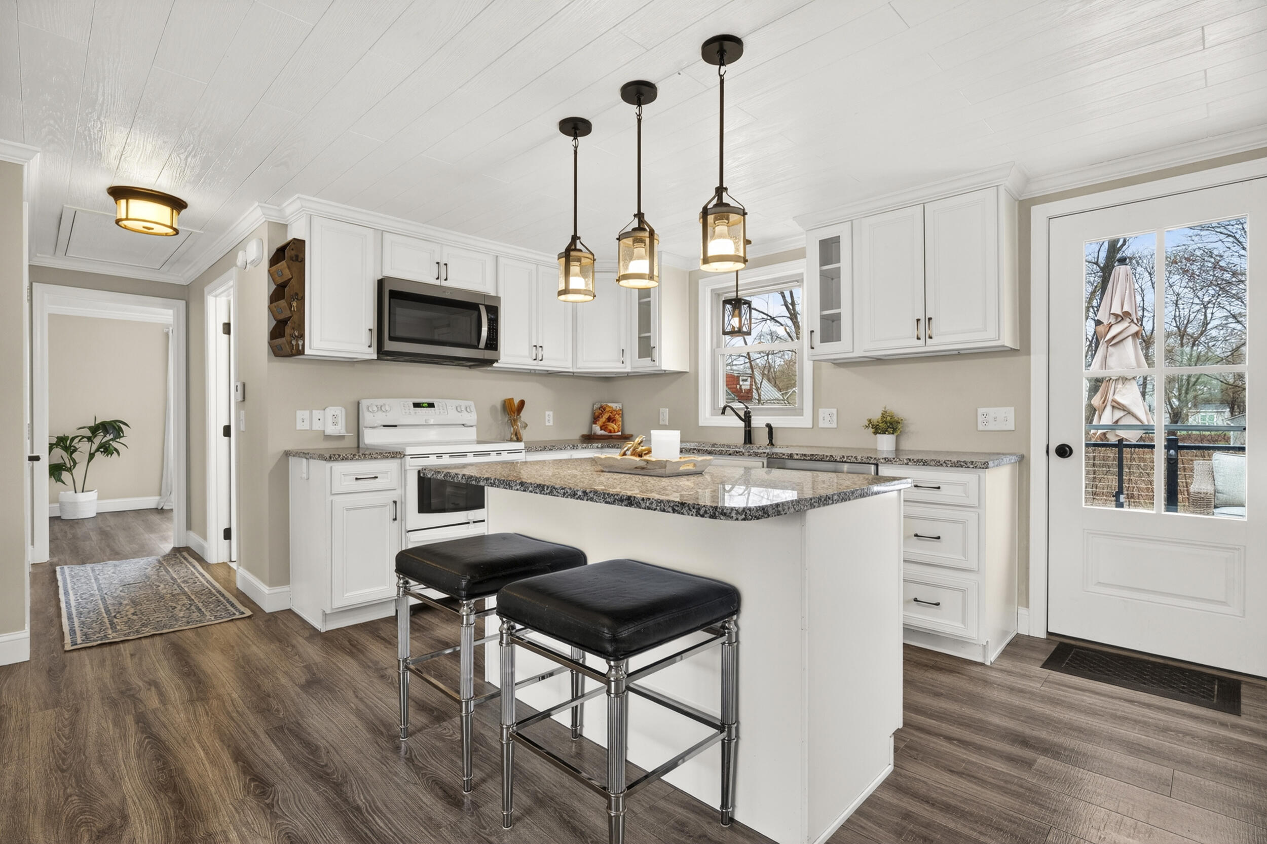 69 Summer Street Yarmouth ME 04096