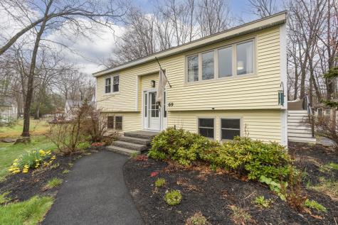 69 Summer Street Yarmouth ME 04096