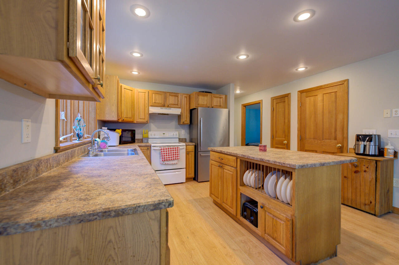 146 Lower Round Pond Road Bristol ME 04539