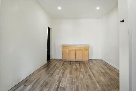 84 Main Street Dixfield ME 04224