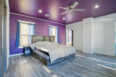 84 Main Street Dixfield ME 04224