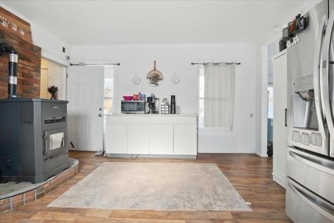 84 Main Street Dixfield ME 04224