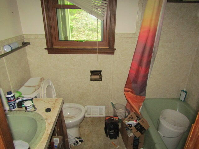 52 Hooper Shores Road York ME 03909