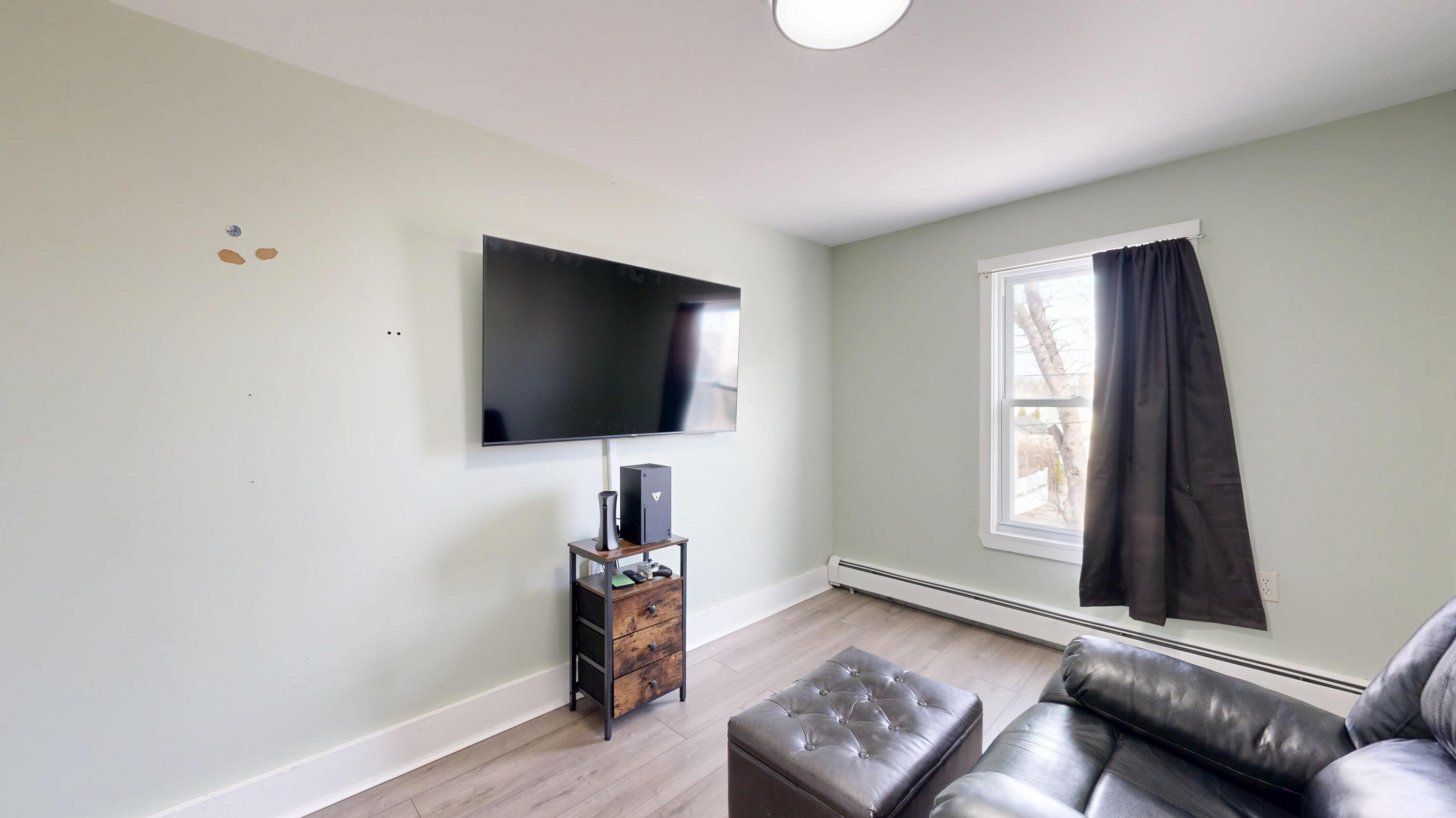 26 Holland Street Lewiston ME 04240