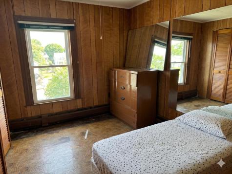 12 Edgemont Avenue Waterville ME 04901