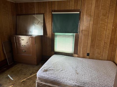 12 Edgemont Avenue Waterville ME 04901