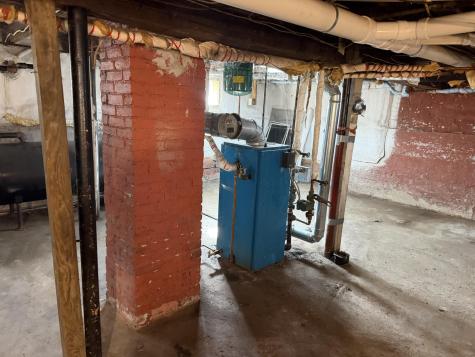 12 Edgemont Avenue Waterville ME 04901