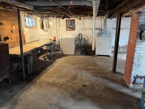 12 Edgemont Avenue Waterville ME 04901