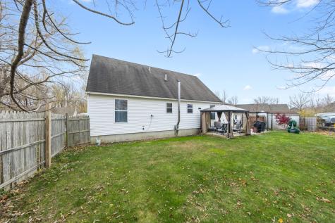 15 Nevelson Street Rockland ME 04841