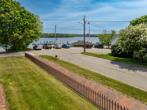 7 Middle Street Wiscasset ME 04578