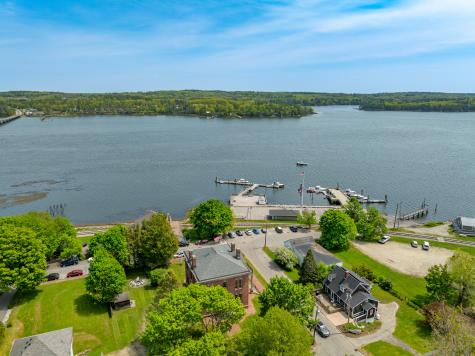 7 Middle Street Wiscasset ME 04578