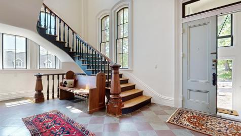 7 Middle Street Wiscasset ME 04578