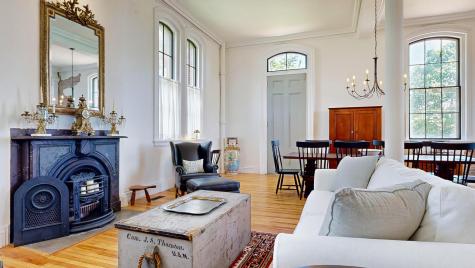 7 Middle Street Wiscasset ME 04578