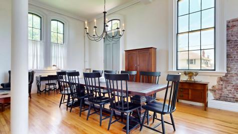 7 Middle Street Wiscasset ME 04578