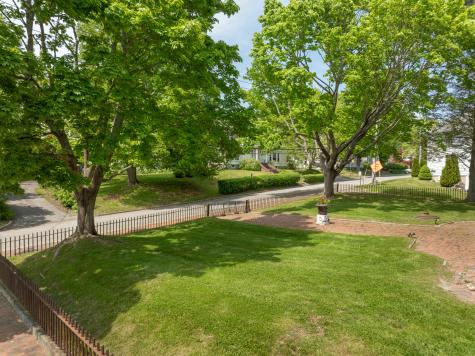 7 Middle Street Wiscasset ME 04578