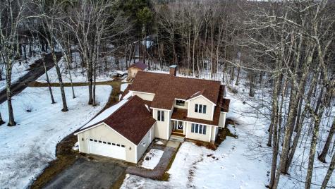 8 Acorn Lane Lewiston ME 04240