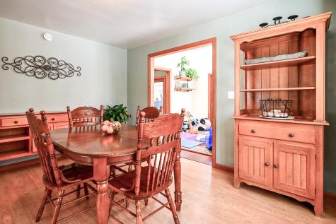 8 Acorn Lane Lewiston ME 04240