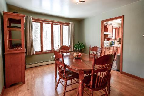 8 Acorn Lane Lewiston ME 04240